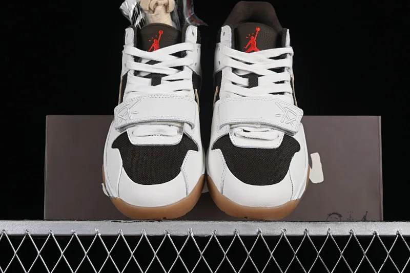 All categories Air Jordan Jordan series basketball shoes Air Jordan 1 Low J version Travis Scott x Jordan Jumpman Jack TR "University Red" AJ1 Joe 1 hook and loop fashion basketball shoes FZ8117-100
